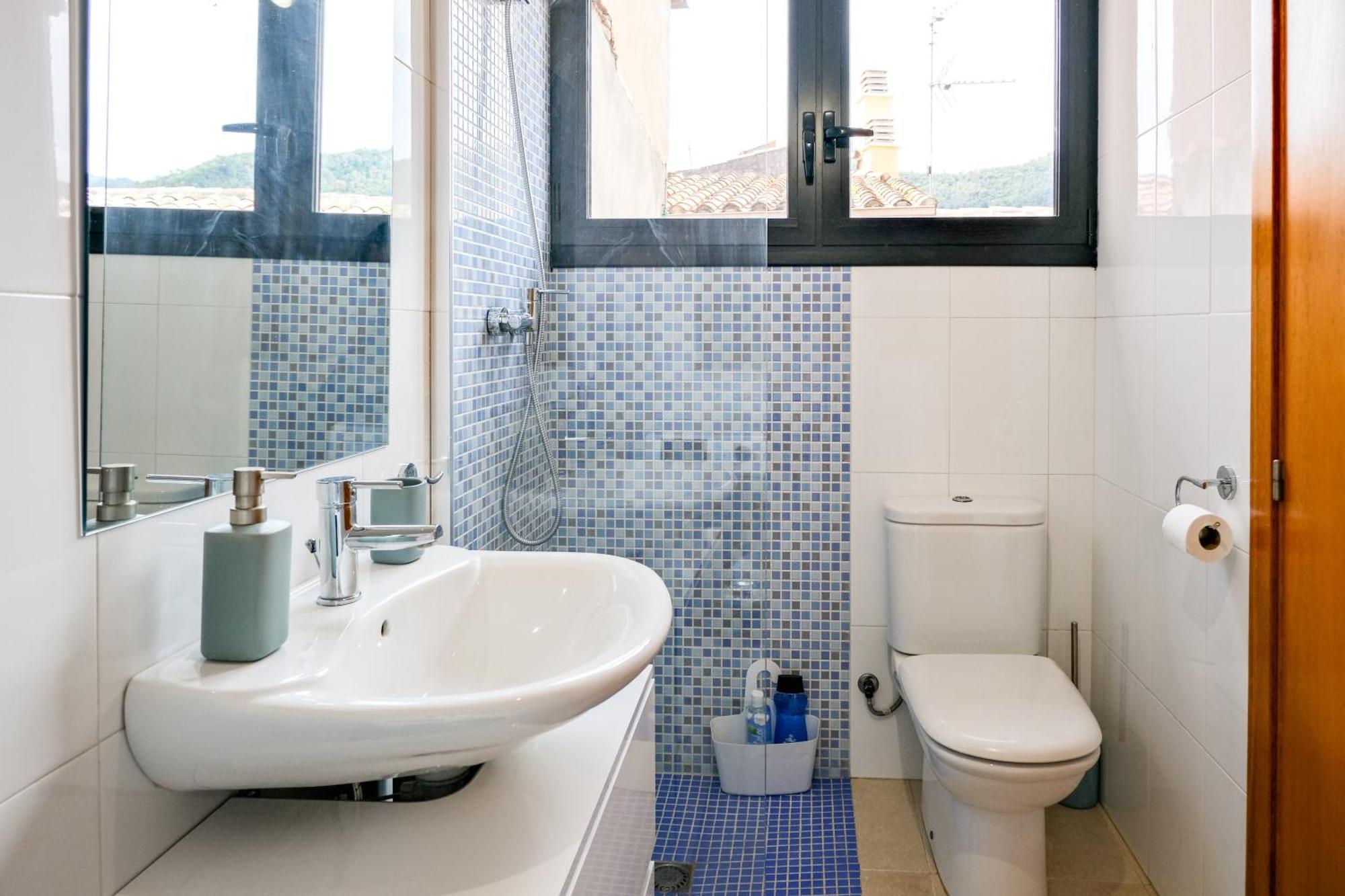 Ca Leudald 3 Apartamento En Besalu Con Terraza Exterior photo