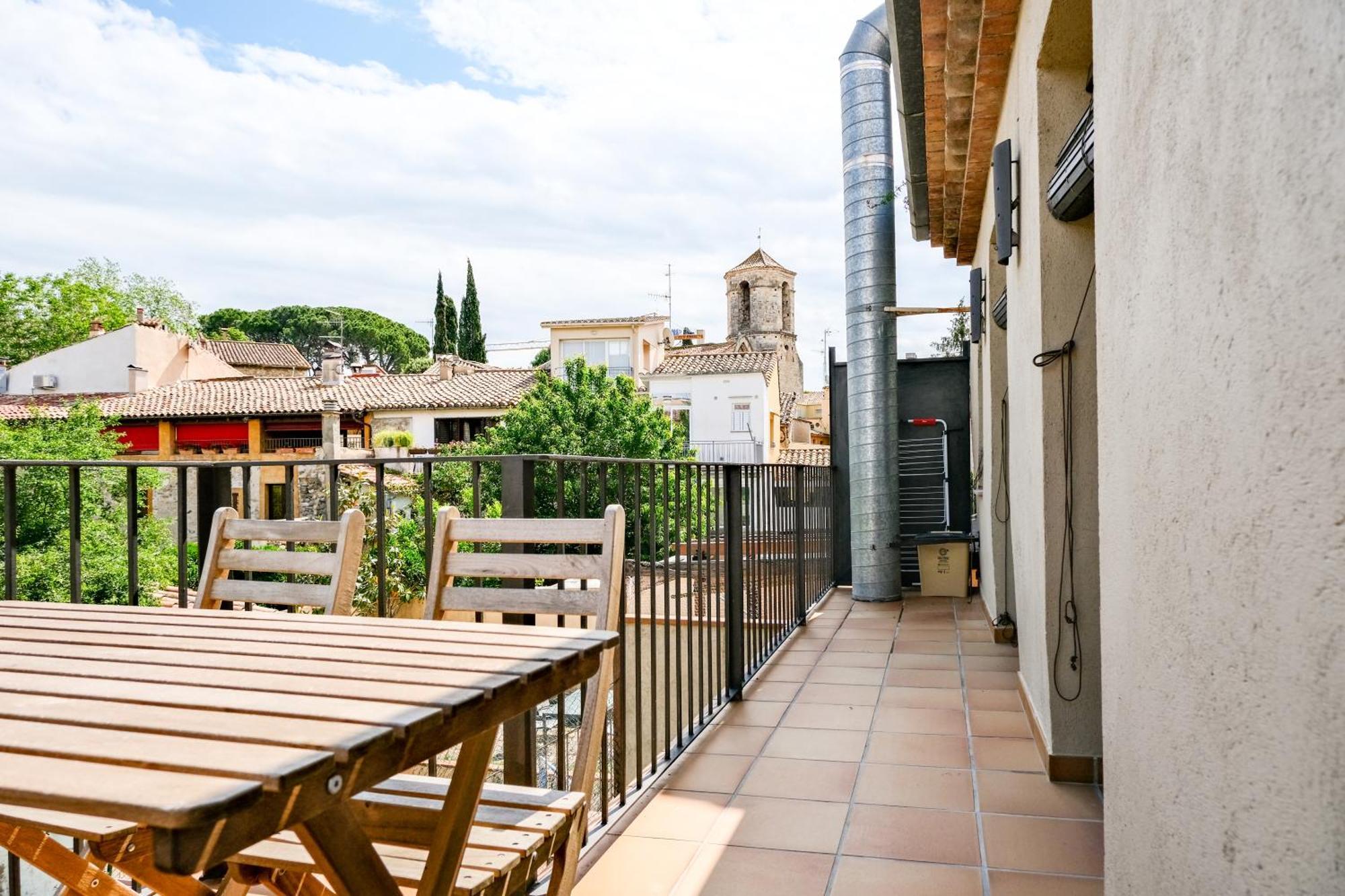 Ca Leudald 3 Apartamento En Besalu Con Terraza Exterior photo